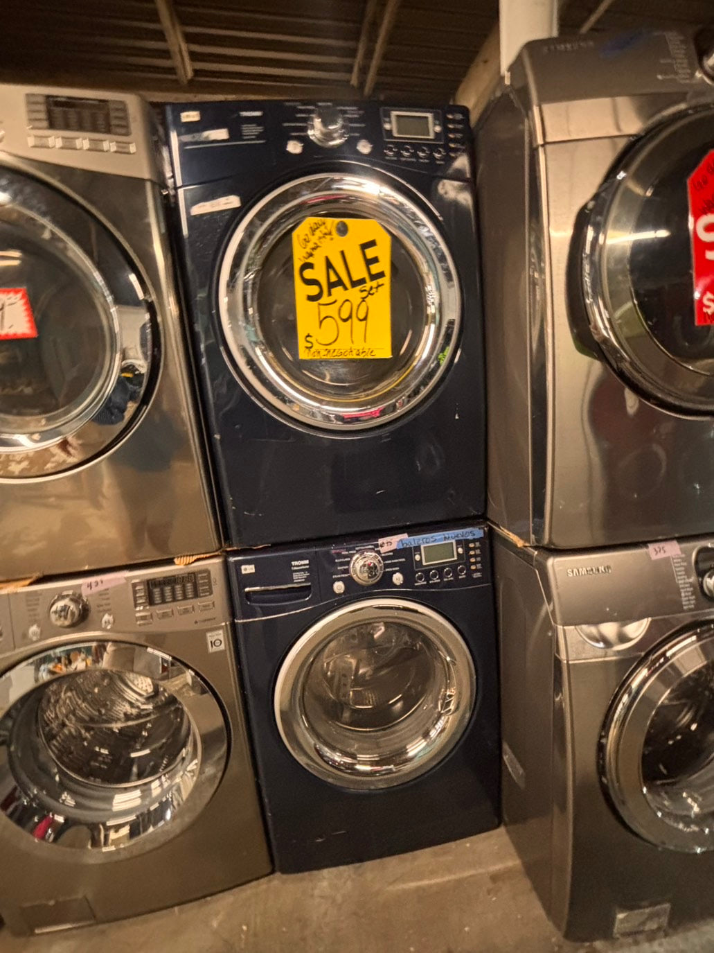 >* special🎉LG washer & dryer set electric 220v front load stackable or side by side - sensor dry in navy blue used,refurbished #WQB5SET