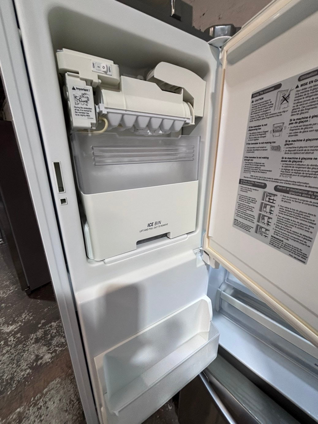>* special 🔥used-Refurbished LG 36”w x69h x 29 depth refrigerator stainless steel w/ice & water dispenser 36 “ #LGDS73B