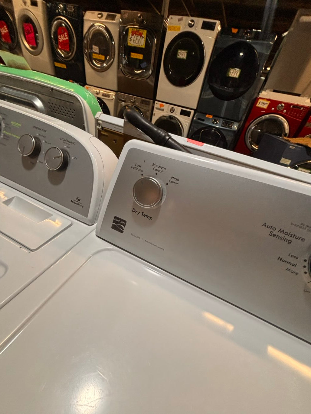 }Kenmore  29” extra large capacity side x side large capacity electric 220v dryer  in white 29”Refurbished #KEDK11B