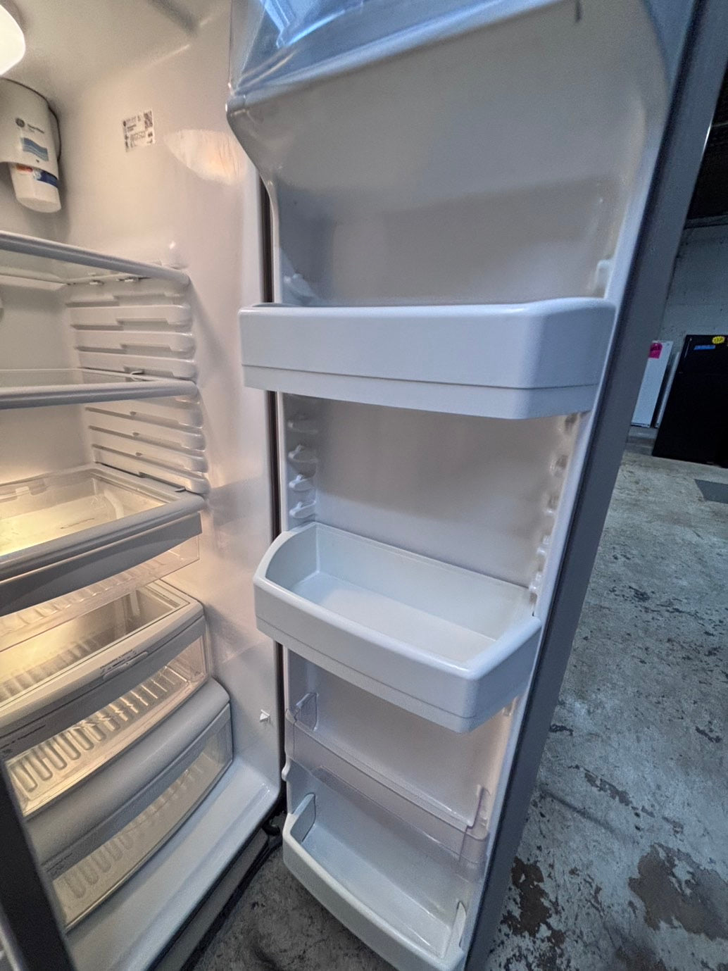>*36” x 69h GE side by side Refrigerator and freezer stainless steel w/ice water dispenser 36” #SBTT7B