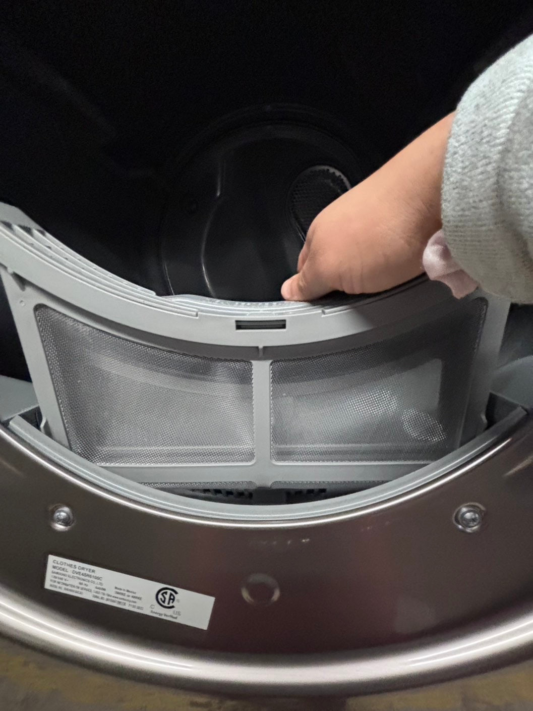 >samsung  front load washer 4.5 cu ft & dryer 7.5 cu ft set electric 220v front load stackable or side by side - sensor dry He in gray   #WDGY6B