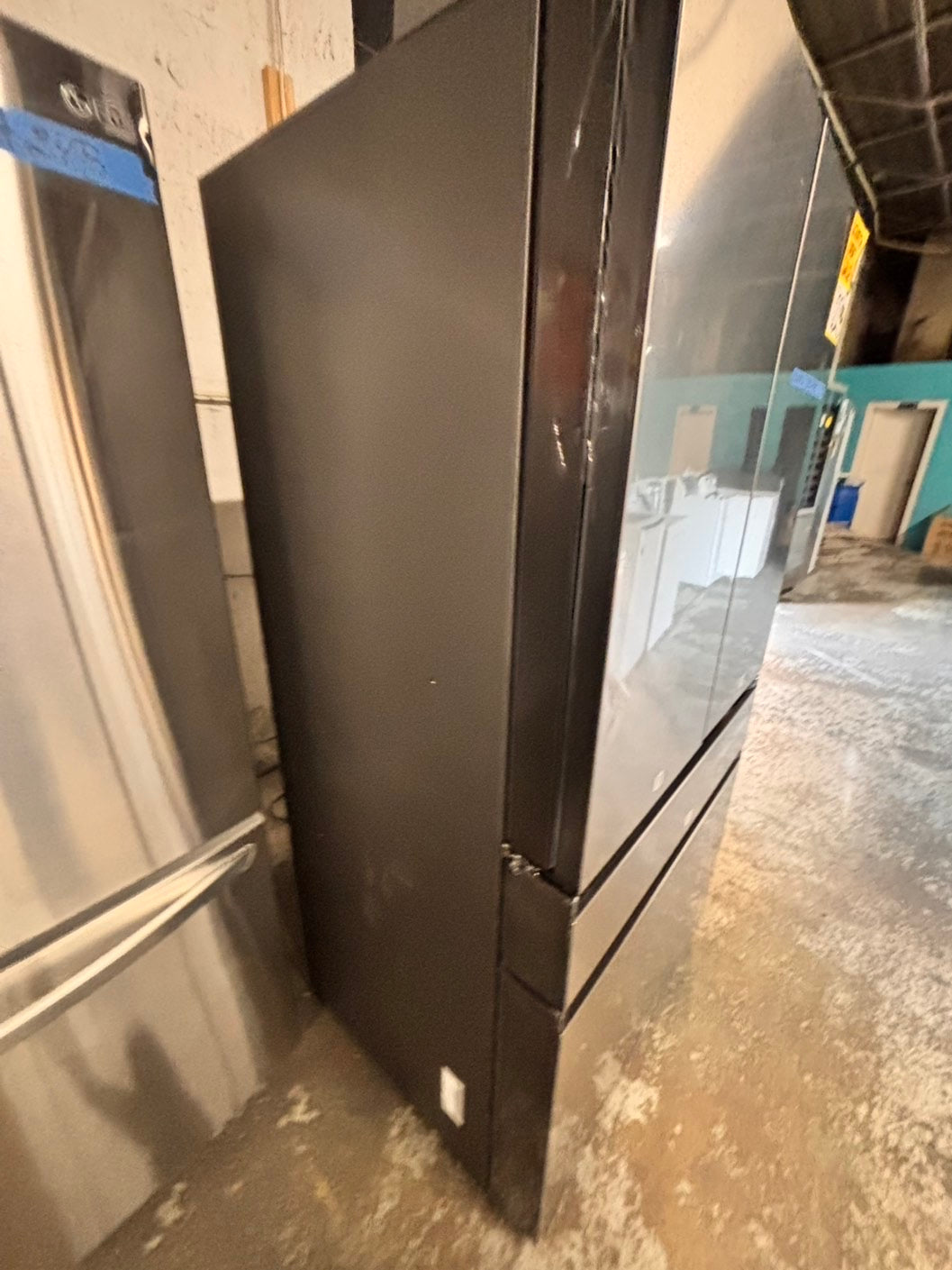>special🎈New open box 📦 Samsung - Bespoke 23 cu. ft. Counter Depth 4-Door French Door Refrigerator with Beverage center #RRSYY41B