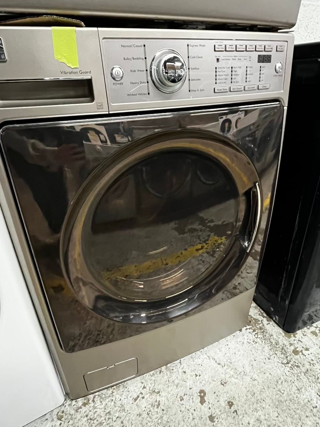 • Kenmore washer 4.5 cu ft & dryer 7.5 cu ft set electric 220v front load stackable or side by side - sensor dry He in champagne #WD9947PB