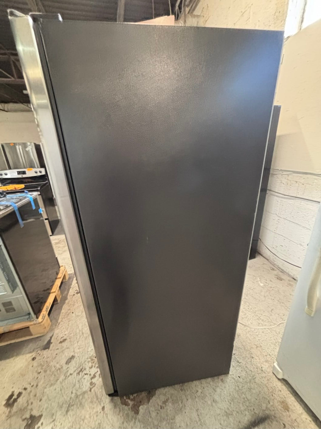 } GE Side x side  36”x 69”h x 29depth ,Refrigerator slate  with ice maker & water dispenser /. 36” 26cu.ft  working 💯  with warranty  used-Refurbished. Item number  #RF26Z14B