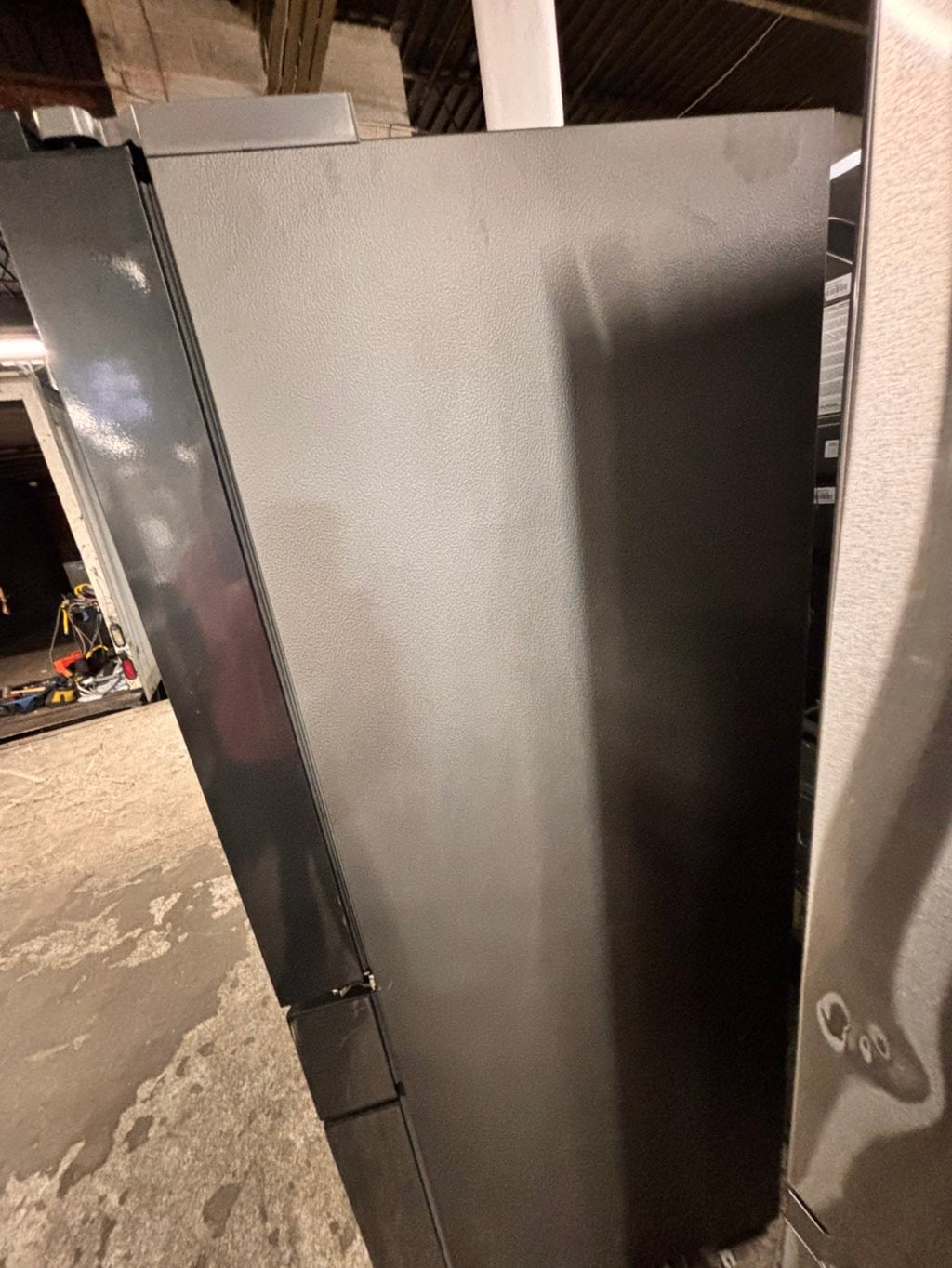 >special 🔥New open box (costumer return ) Counter Depth 4-Door French Door Refrigerator. A revolution in convenience and design, the concealed Beverage Center features both a water dispenser and ice maker 
#RFSZ51YB (Copy)