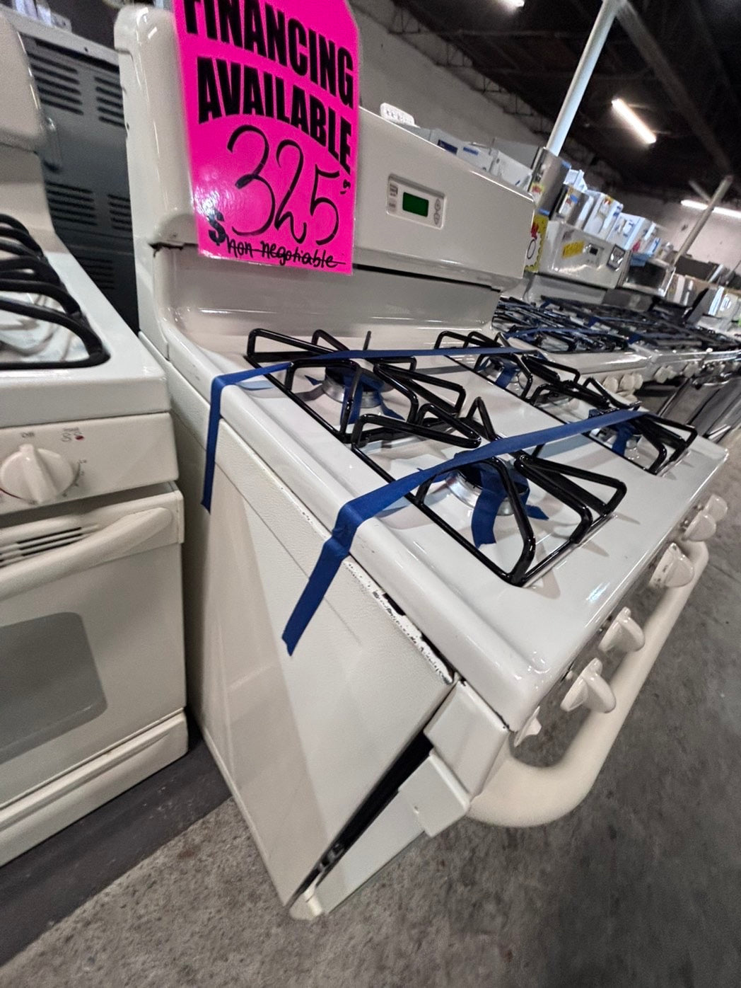 >*sale🔥GE  Gas range 4 burner bake broil Hi/Lo self clean in  white used-Refurbished 30” #G2T2D2B
