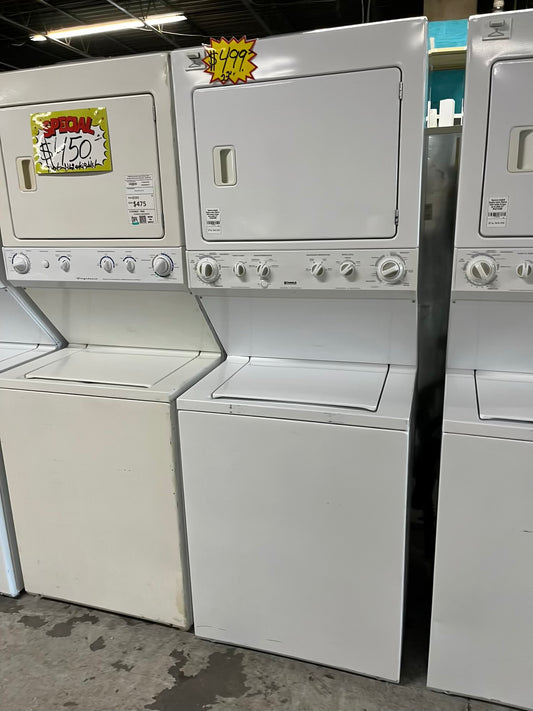 Kenmore stacked laundry center Electric 220v washer & dryer set in white 27' #LG235CB