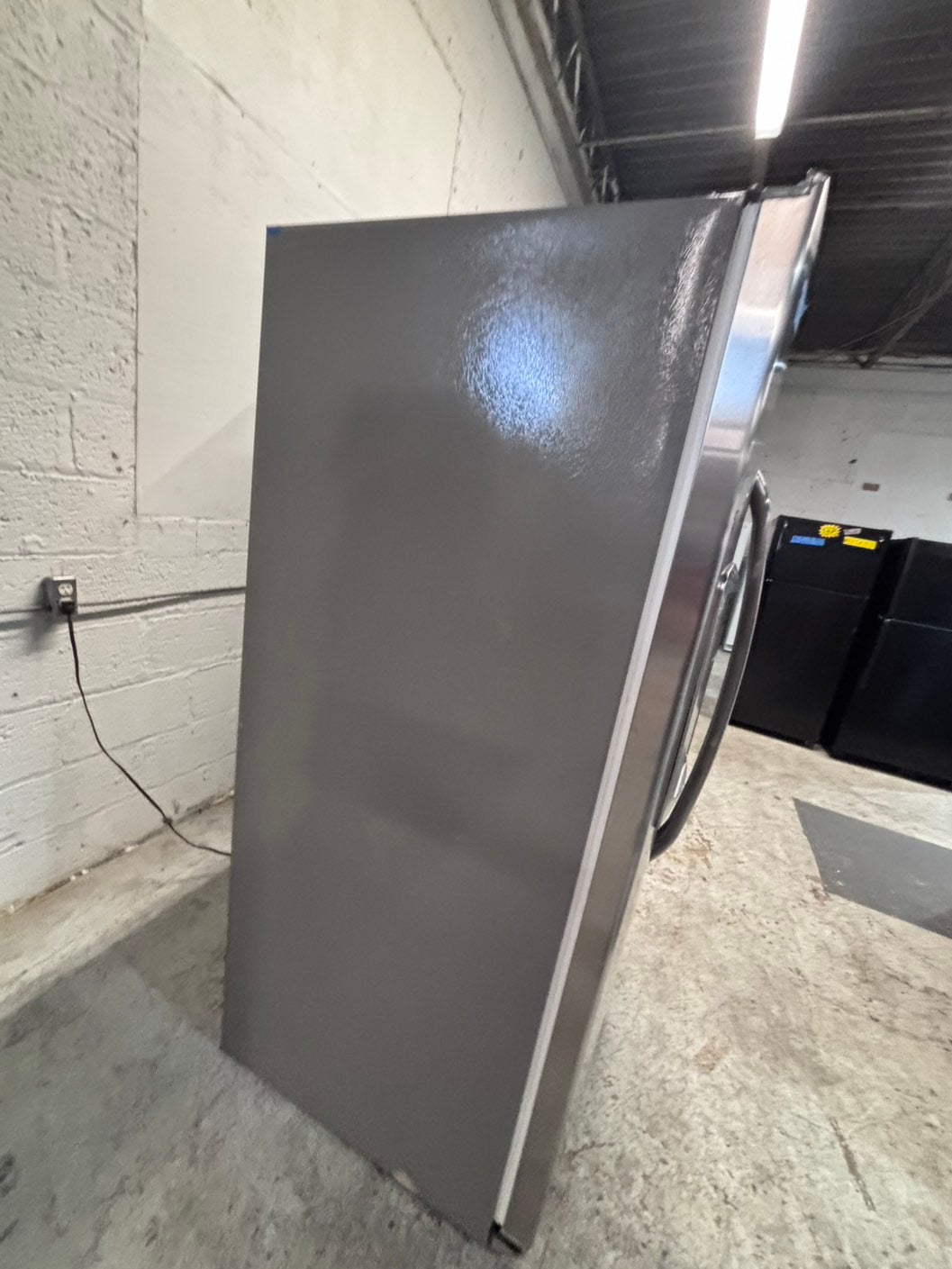 >*36” x 69h GE side by side Refrigerator and freezer stainless steel w/ice water dispenser 36” #SBS36ZB