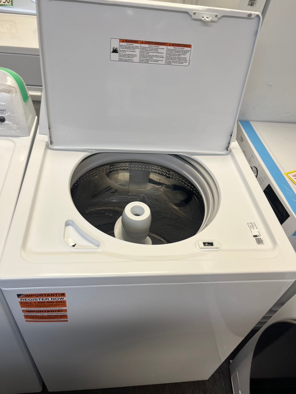 =•Open box 📦 New S/d Amana Stainless Steel drum - 3.8 Cu. Ft. High Efficiency Top Load Washer with with High-Efficiency Agitator - White #WHAM78L