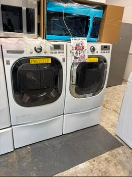 >*Mix & match LG white washer & gas dryer set front load stackable or side by side  27” in used Gas  used-Refurbished #SAV446B