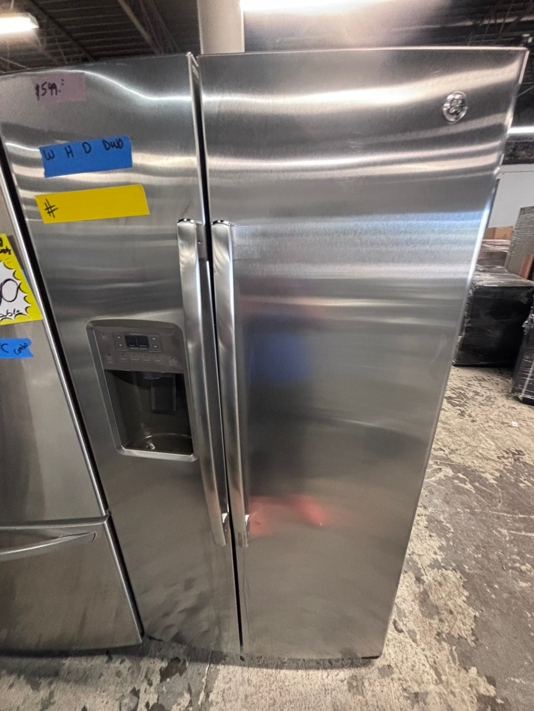 >*GE Side x side  Refrigerator stainless steel with ice maker & water dispenser /. 36” 26cu.ft used-Refurbished. Item number  #RF0044B