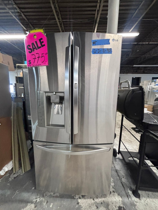>>Used great condition used-Refurbished LG 36”w x69h x 31” depth refrigerator stainless steel w/ice & water dispenser 36 “ #LGFD31CU3B