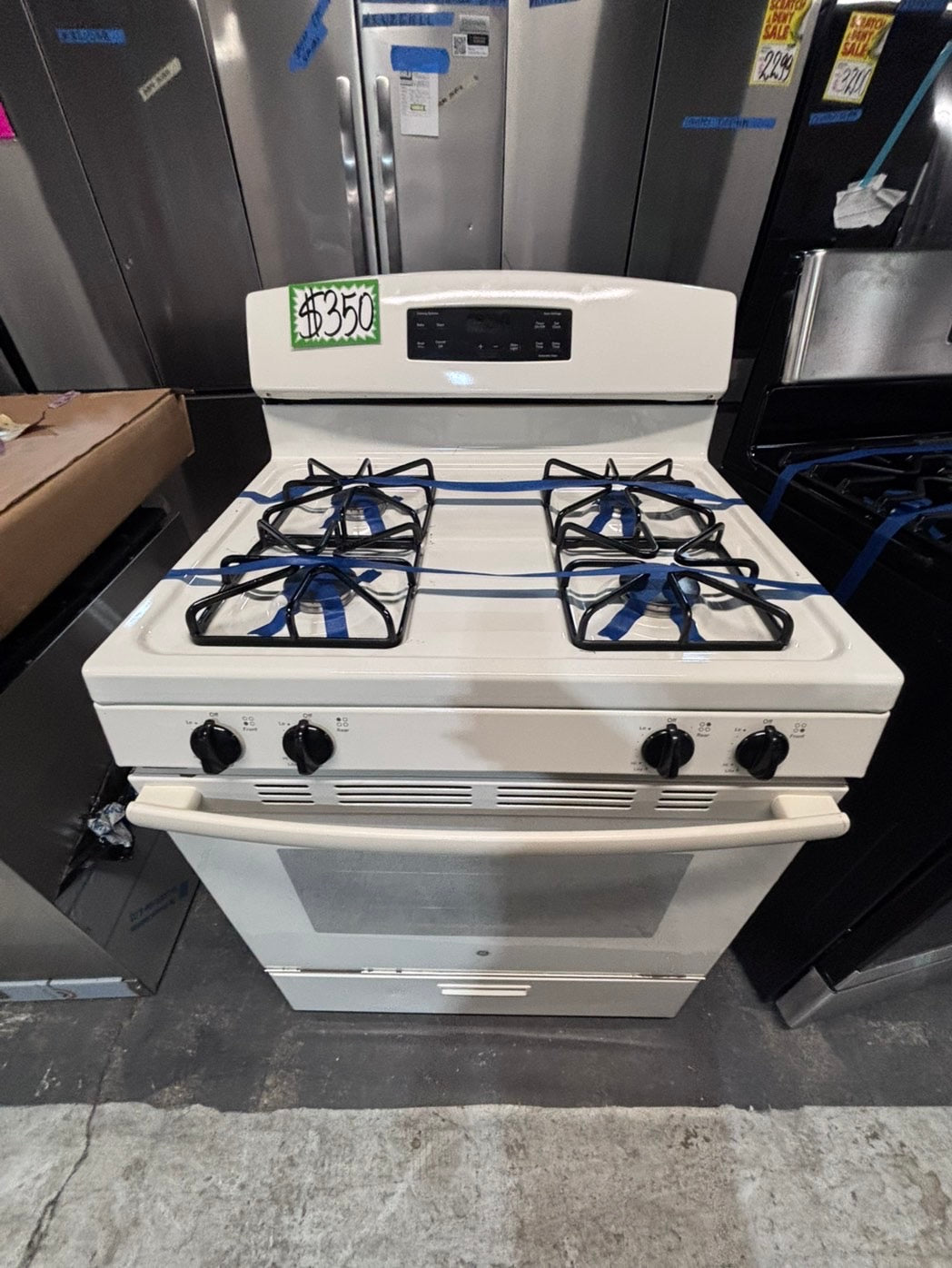 >*GE Gas range 4 burner bake broil Hi/Lo self clean in  off white used-Refurbished 30” #GGS52B