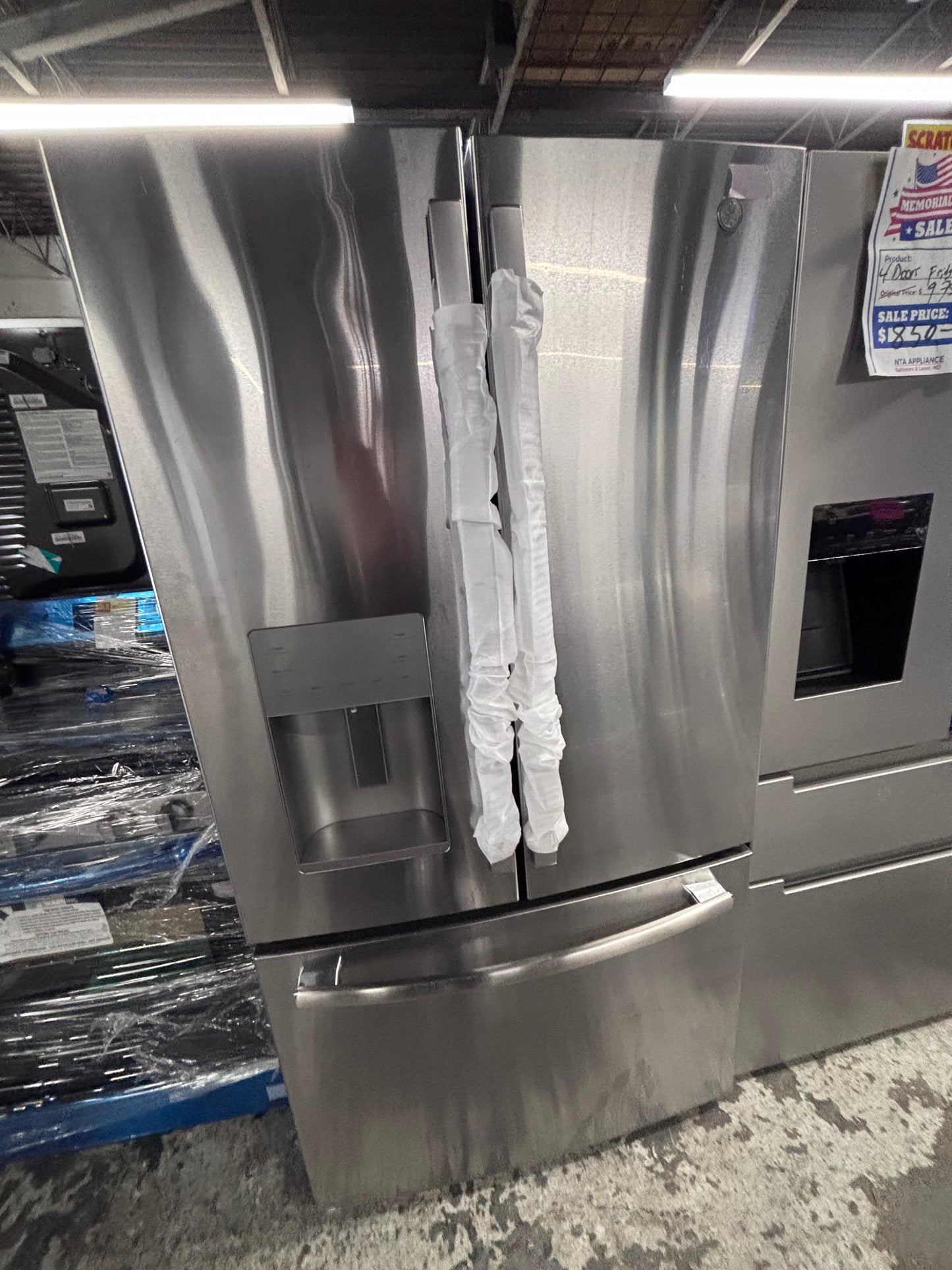 >>Used great condition used-Refurbished GE 36”w x69h x 29.1/5 depth refrigerator stainless steel w/ice & water dispenser 36 “ #FDF29U3B
