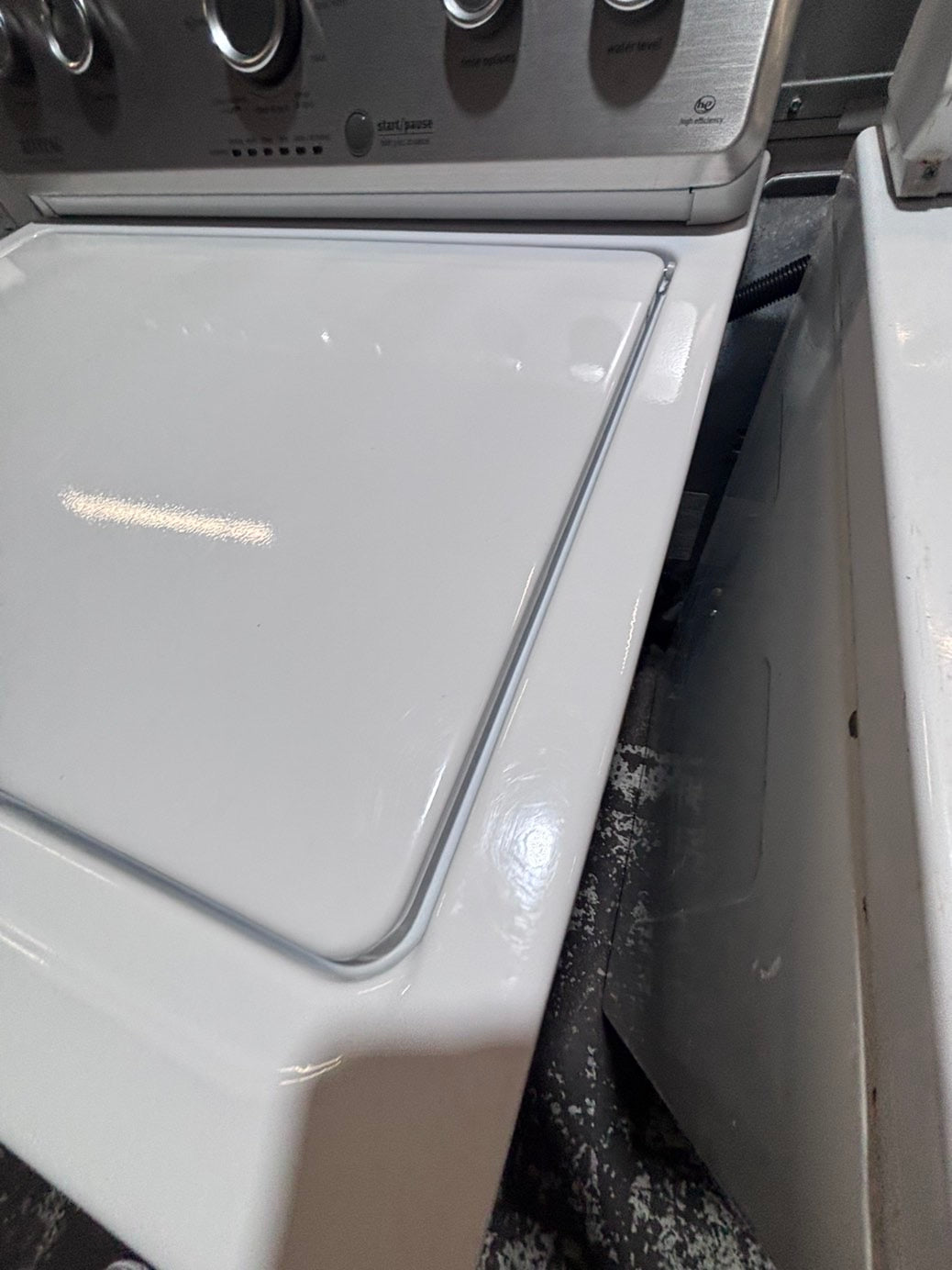 >*maytag Top load washing machine w agitator 27" in good condition,used-Refurbished #TWP227B