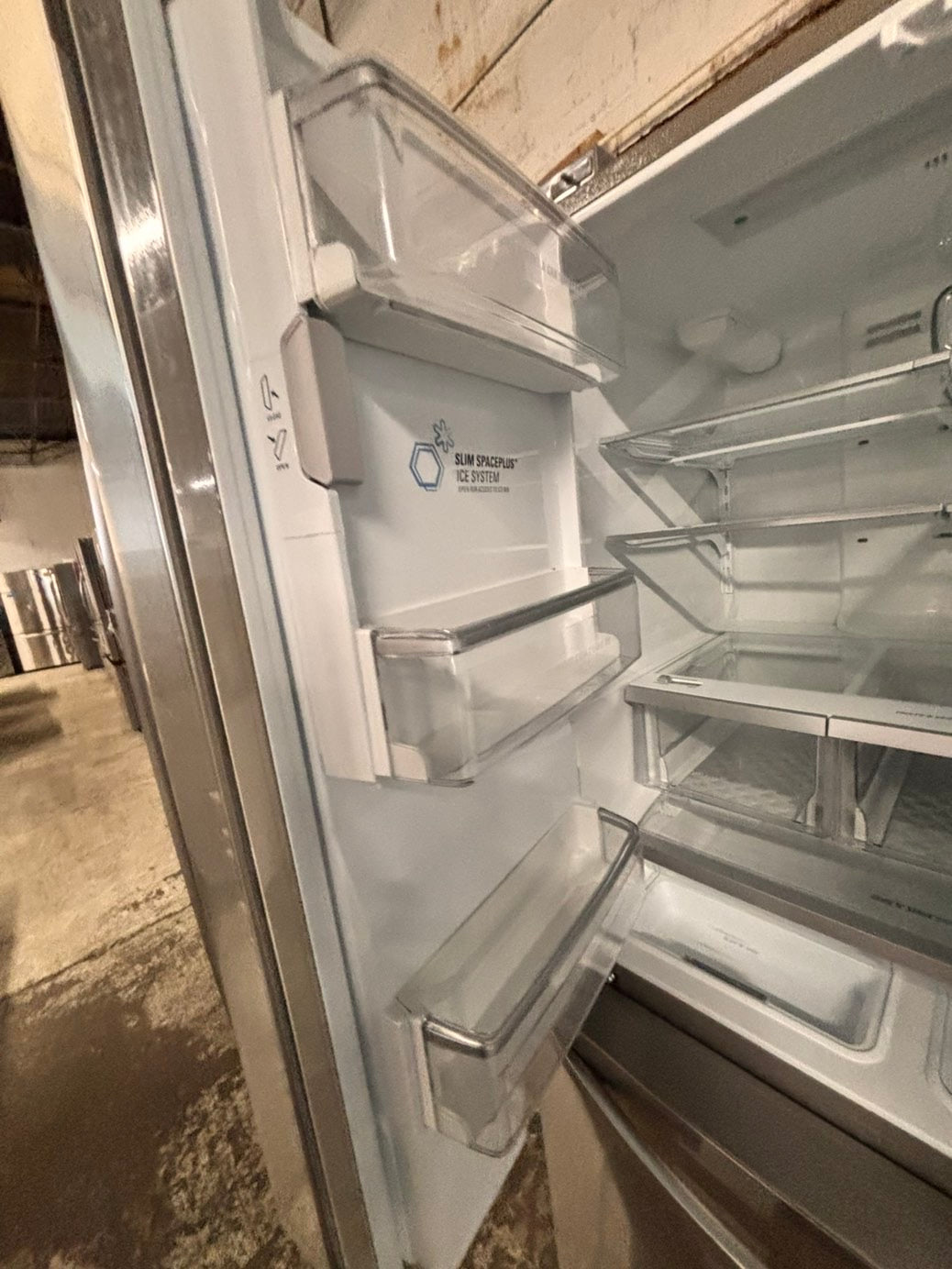 >LG  French door Refrigerator full size  stainless steel w/ ice water dispenser great condition 36" used-refurbished #KVT33ZB