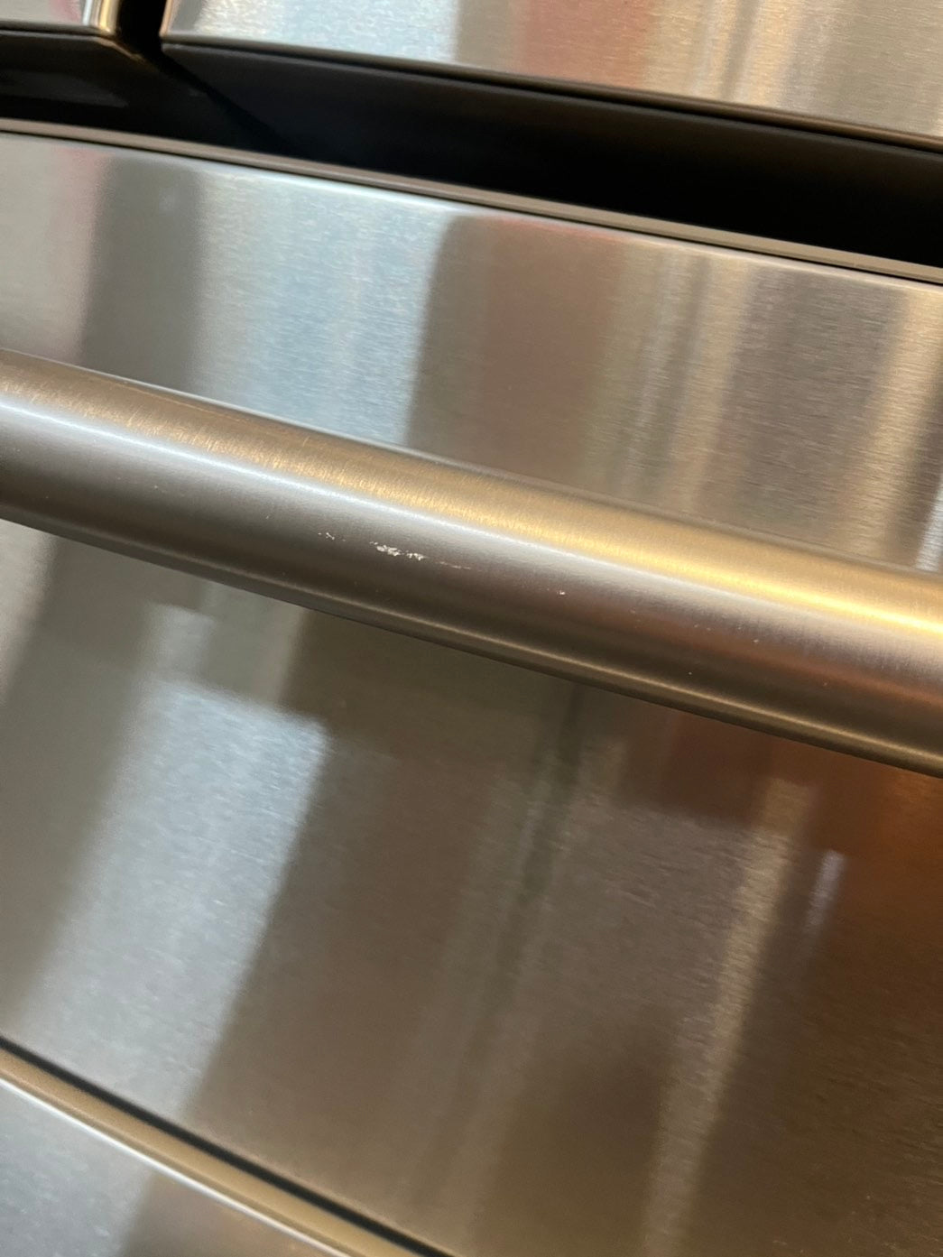 =•Samsung 33” wide 4-doors French door Refrigerator 33w x 69h 30”1/2depth. /stainless steel w/ ice water dispenser 33" #RFSMG338L