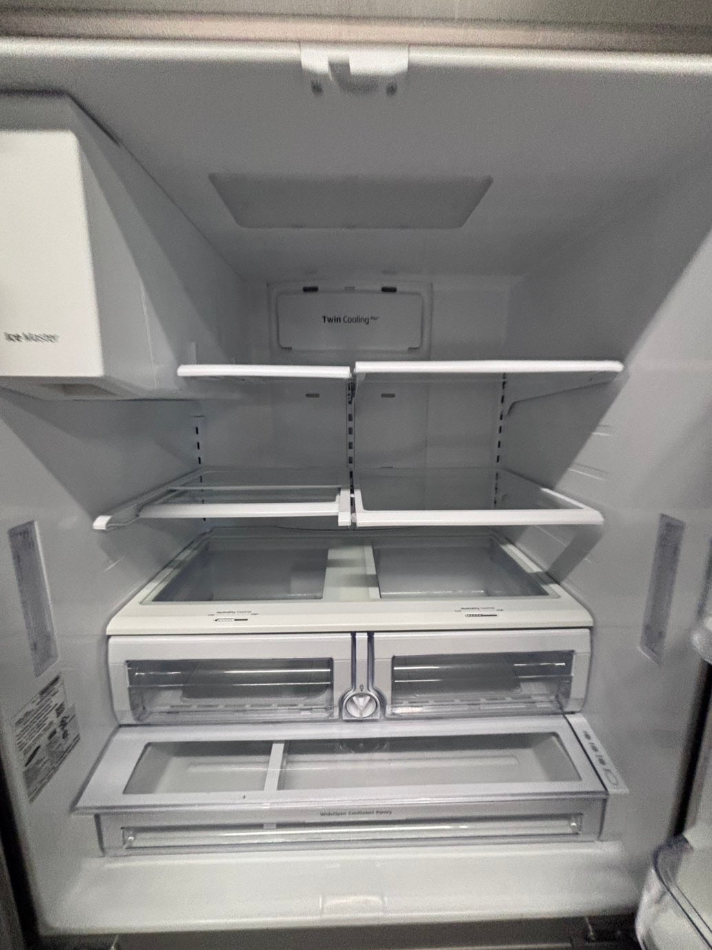 >* used-Refurbished samsung 36”w x69h x 29 depth refrigerator stainless steel w/ice & water dispenser 36 “ #FDSS73B