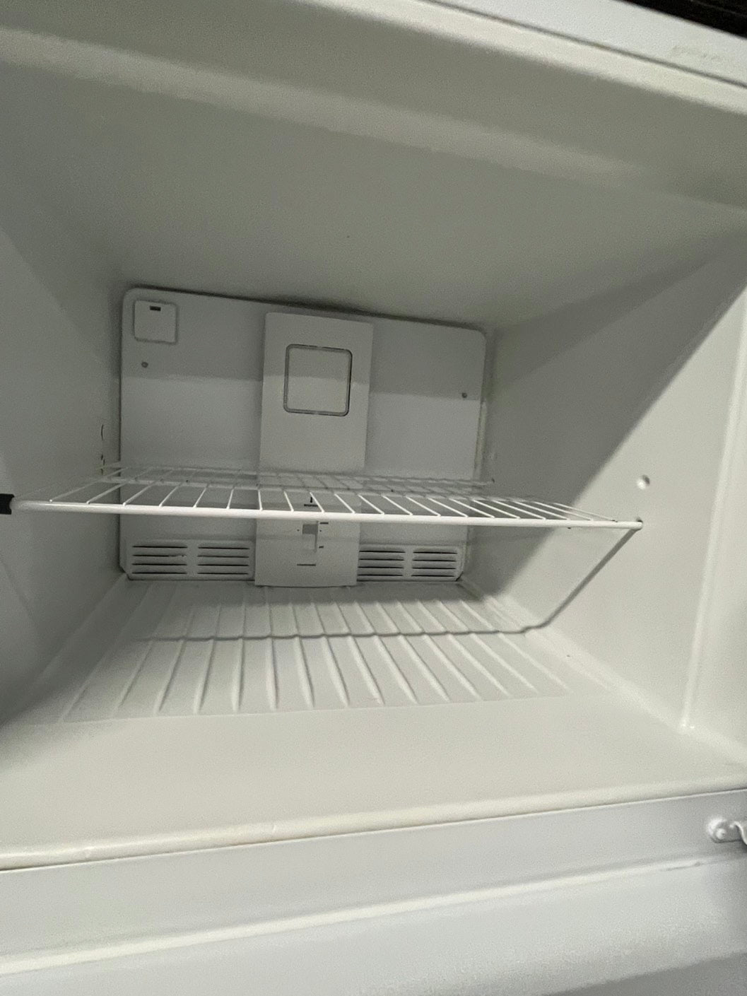 -Frigidaire 30” top freezer refrigerator in  white used refurbished 30’ #RF21CU98B