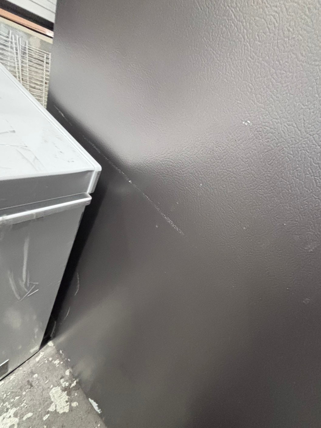 >*Samsung 4-doors French door Refrigerator 33w x 69h 30”1/2depth. /stainless steel w/ ice water dispenser 33" #RL7Q21QB