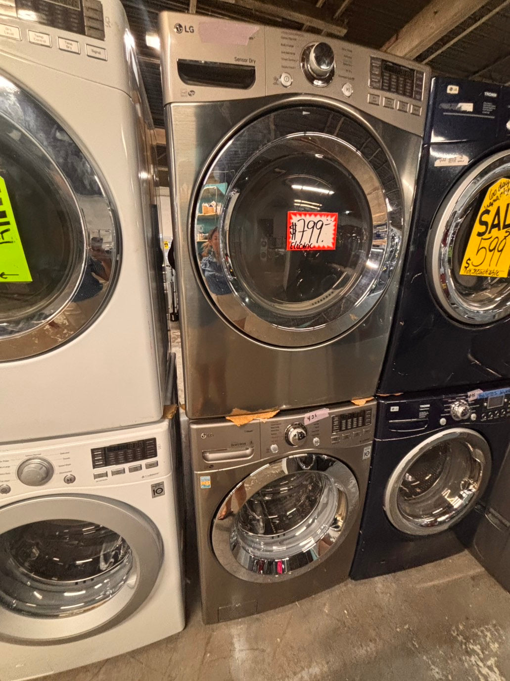 >*Used-great conditions refurbished LG steam washer 4.5cu ft & electric steam dryer 7.5 cu ft large capacity set electric 220v front load stackable or side by side - sensor dry He in silver-gray  #W9PU6SET