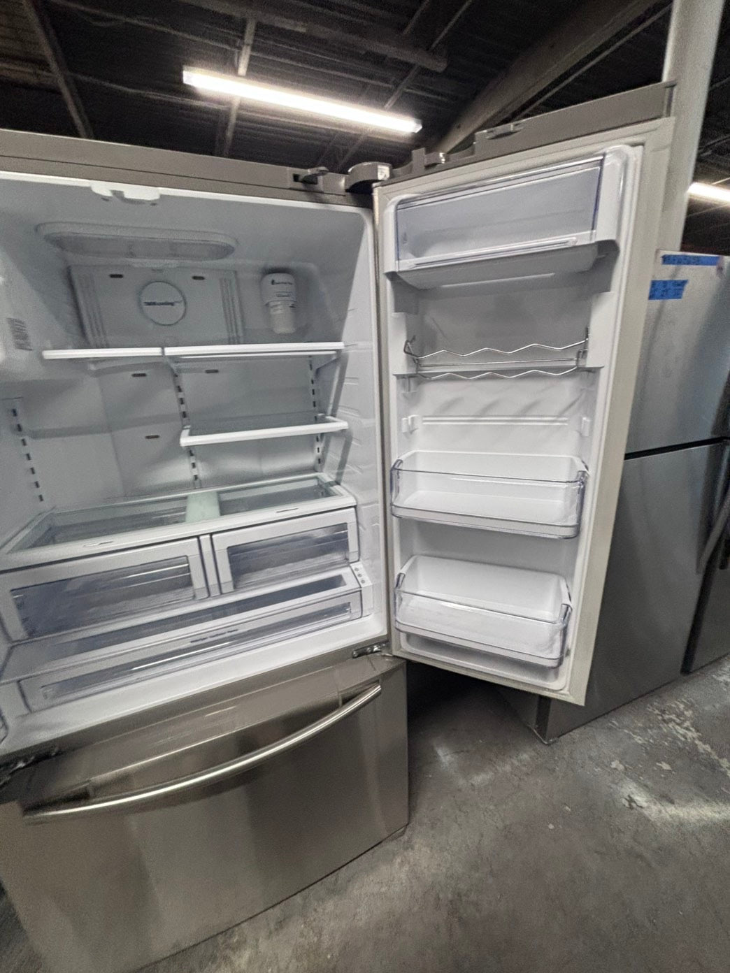 >>special🔥36” x69h x24”depth Samsung French door Refrigerator counter depth stainless steel w/ ice water dispenser great condition 36" used-refurbished #KSBS24B