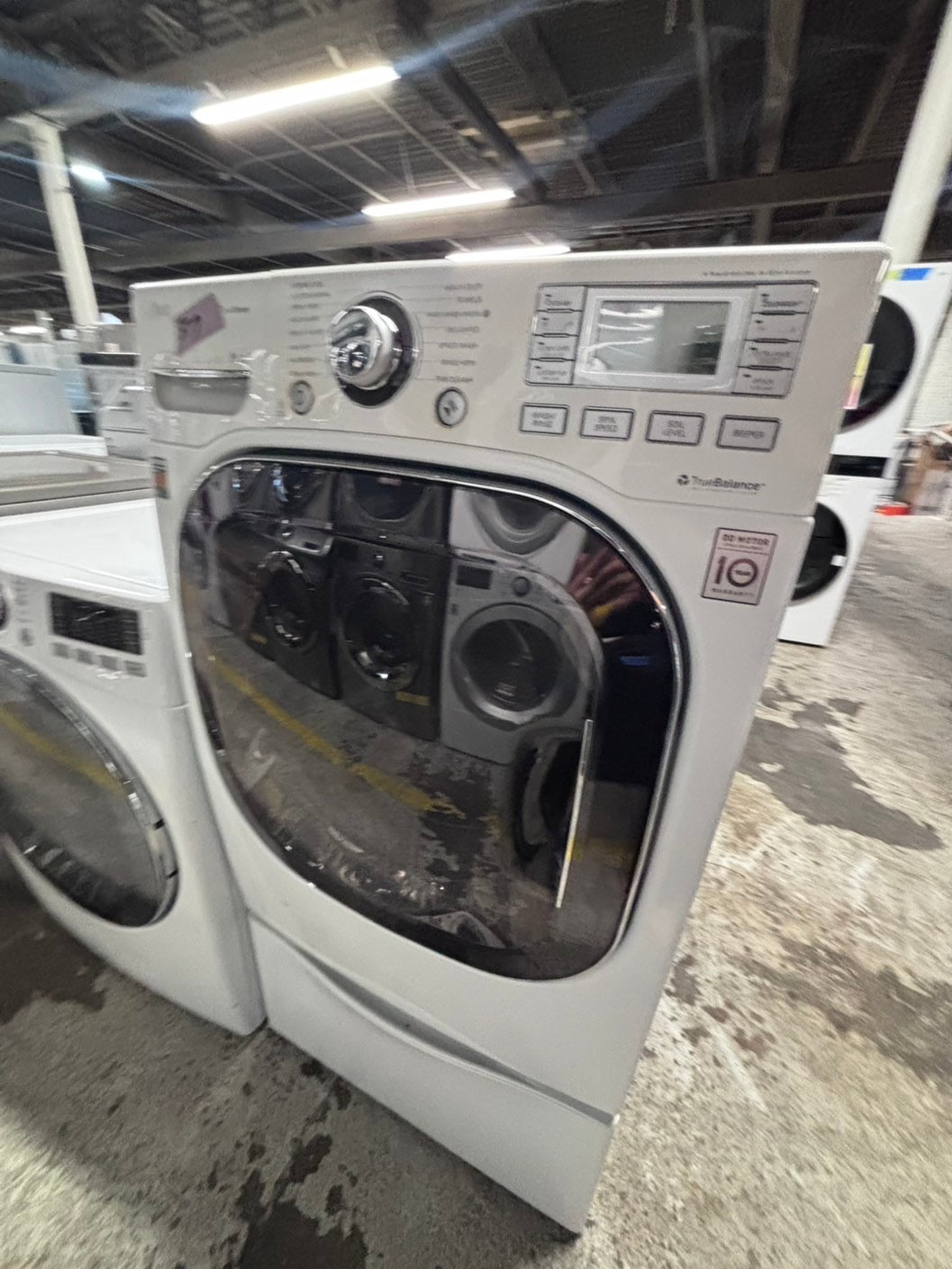 >*LG front load washing machine large capacity 4.5 cu ft white 27” w/pedestal - used refurbished #WLQY1LB
