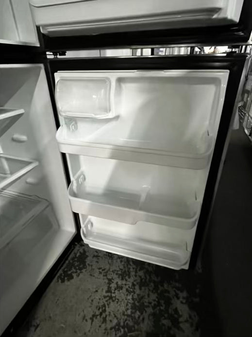 🎄 Holiday Sale 🎁 Frigidaire top freezer refrigerator stainless steel  used refurbished 30” #RF975334B