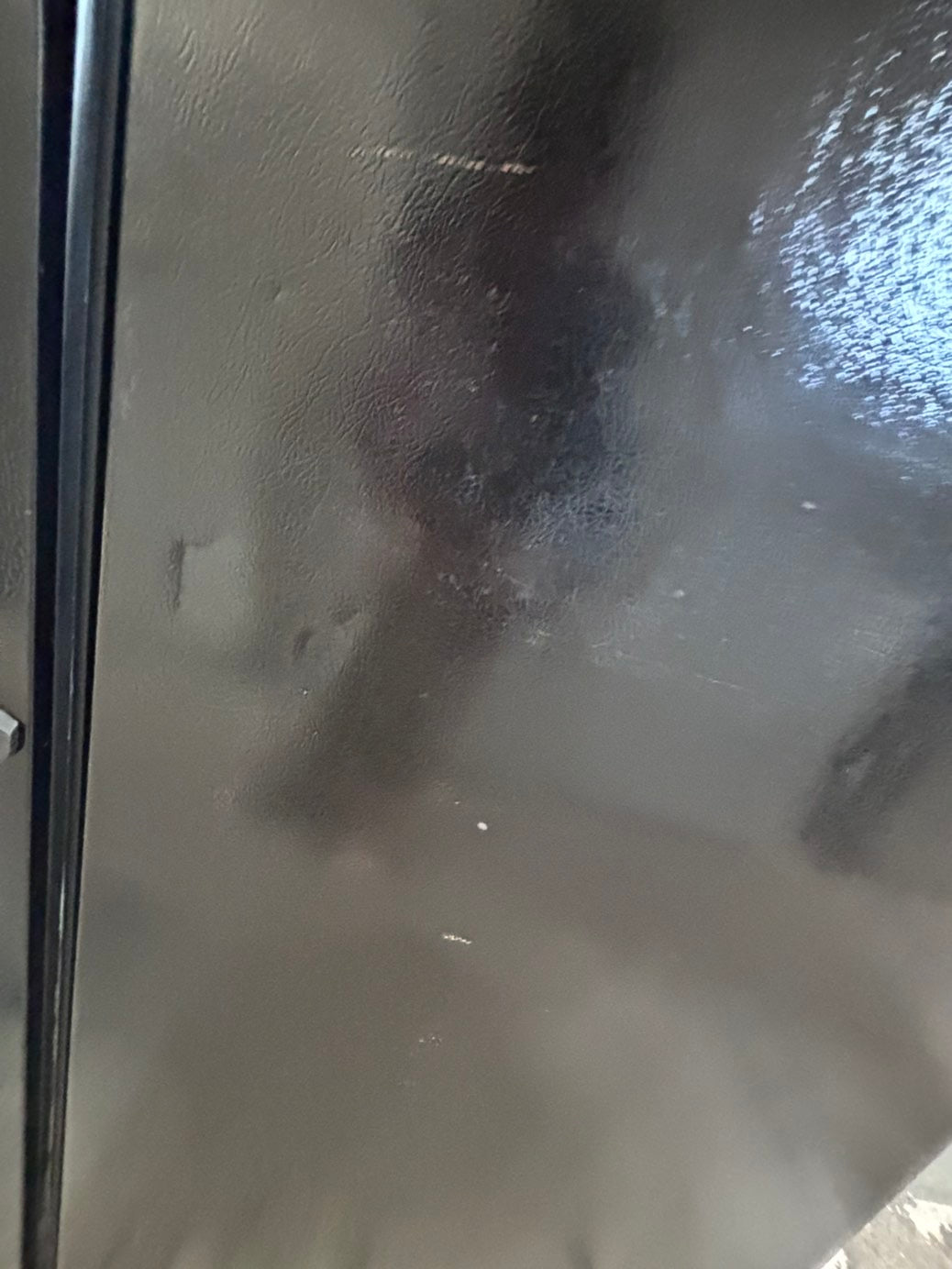 >sale🎈frigidaire  30”18cu.ft -top freezer refrigerator with ice maker black  color    -used refurbished 30” #FF9876B