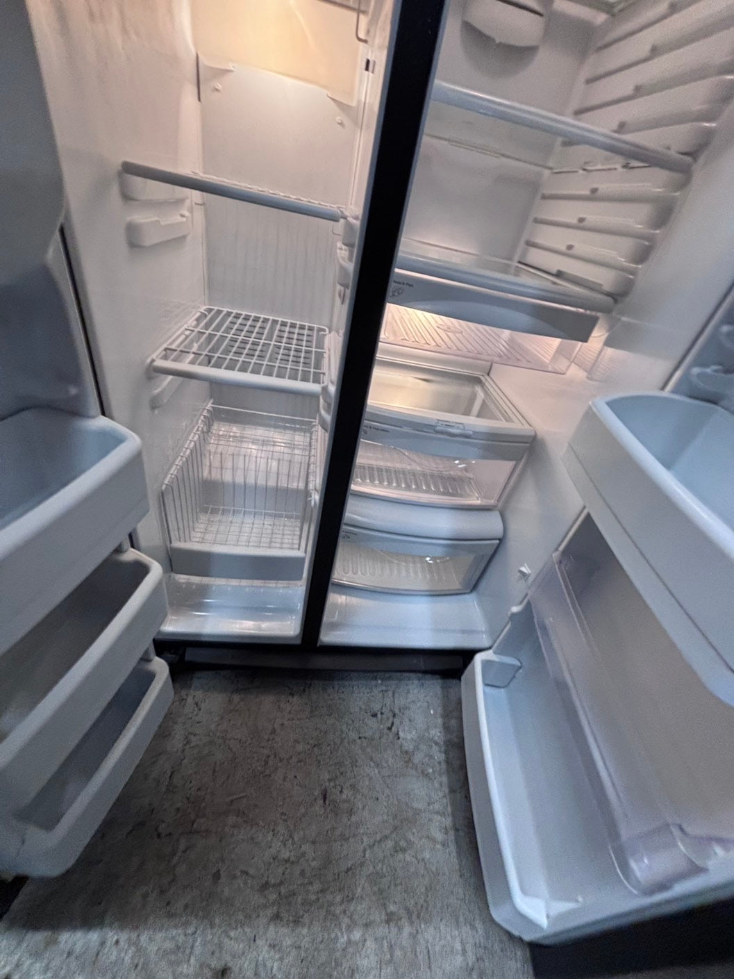 >*36” x 69h GE side by side Refrigerator and freezer stainless steel w/ice water dispenser 36” #SBS52RZB