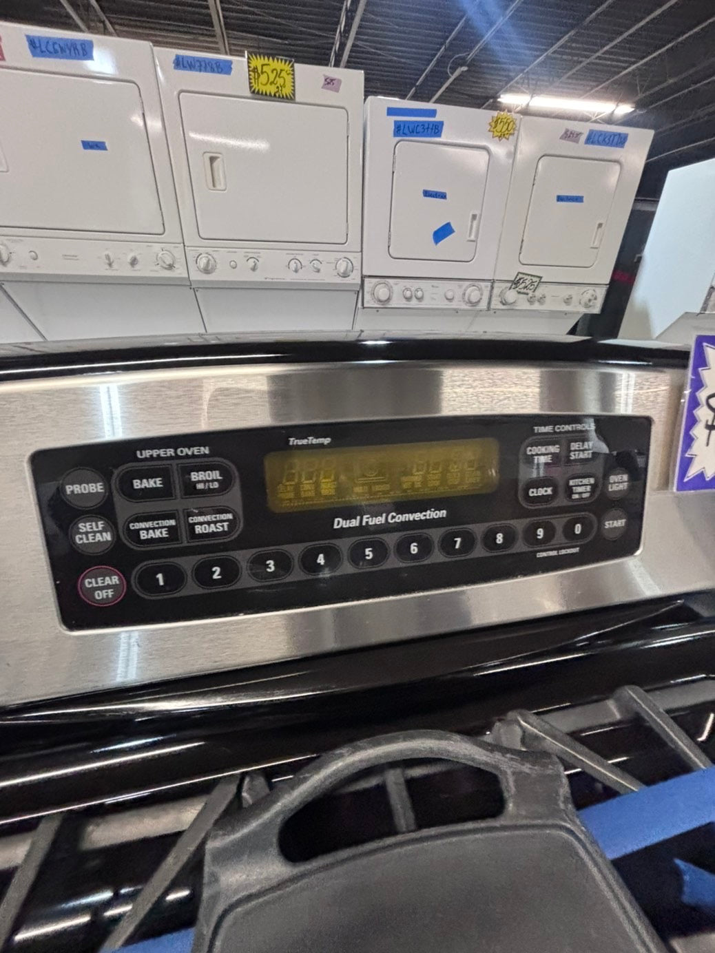 >>GE FUEL DUAL 220Vts Gas range 5 burner convection oven bake ,broil Hi/Lo self clean in stainless steel used-Refurbished 30” #SG11YSB