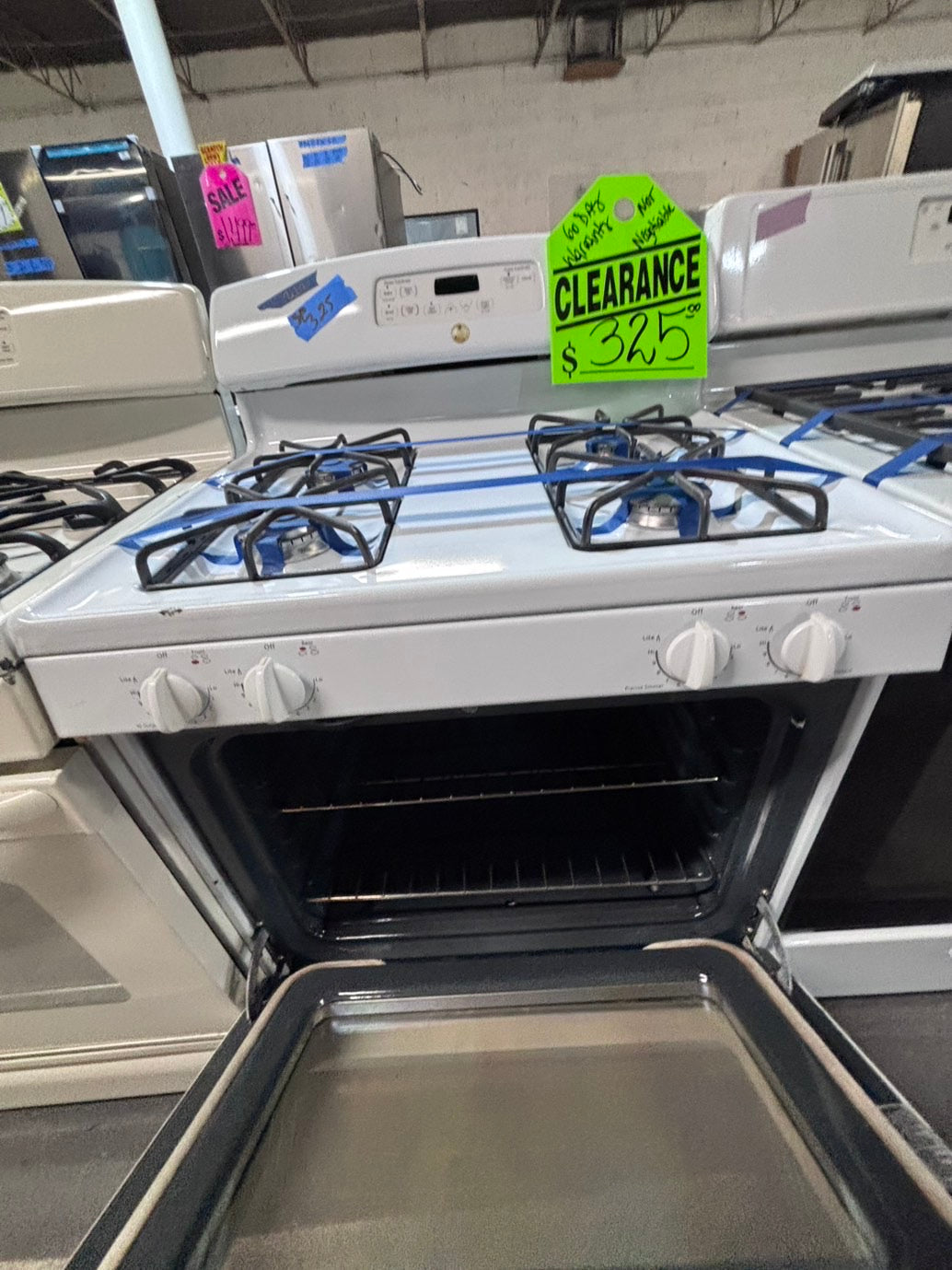 >*Sale🔥 GE Gas range 4 burner bake broil Hi/Lo self clean in  white used-Refurbished 30” #GG6N2B