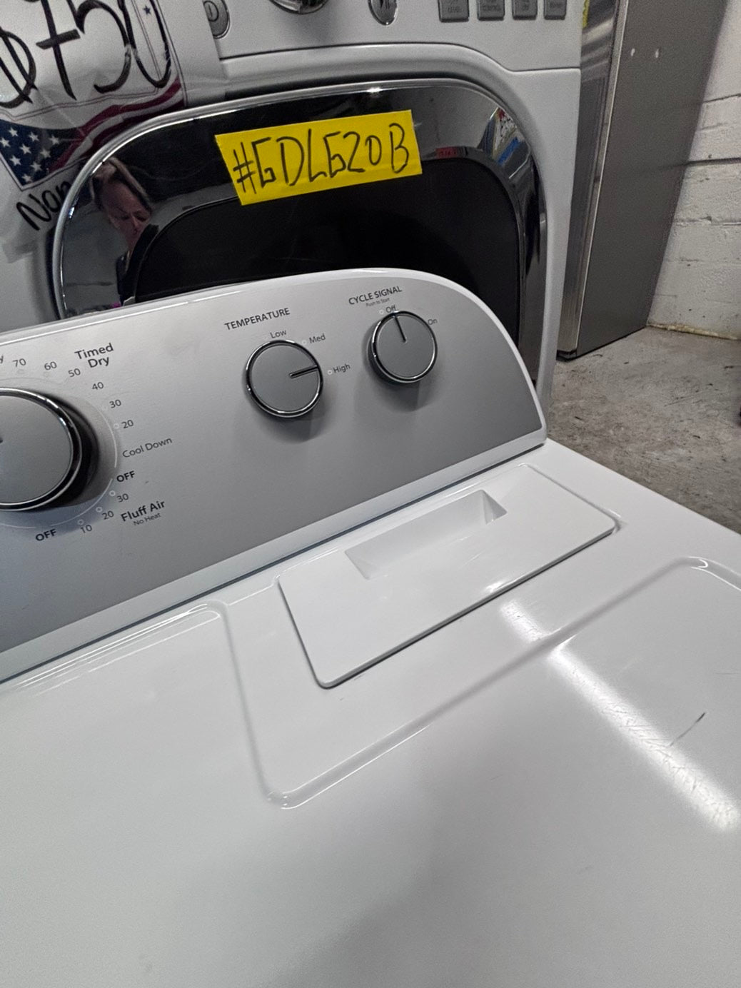 >*whirlpool side x side large capacity electric 220v dryer  in white 27” Refurbished #ED861B
