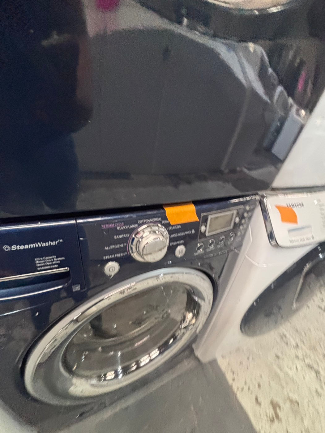 } special🎉LG  washer & dryer set electric 220v front load stackable or side by side - sensor dry , working 💯  with warranty , in navy blue color   #SPO17SET