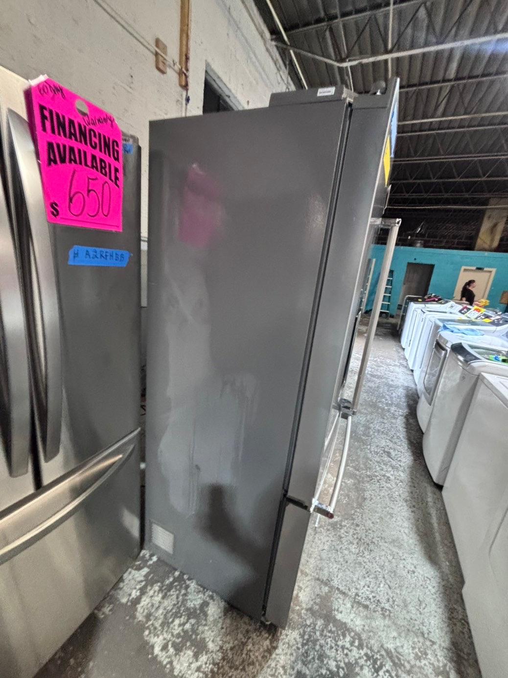 >*kitchen Aid French door Refrigerator counter depth stainless steel w/ ice water dispenser great condition 36"    (👀missing shelf on the door)  used-refurbished #KAF1424B