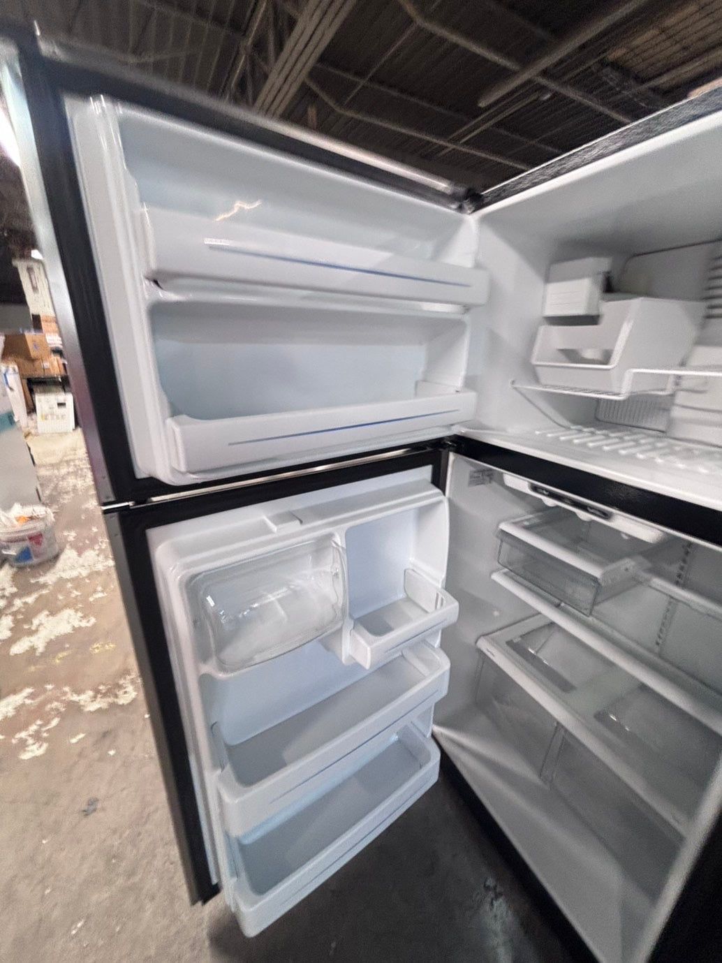 >*GE top freezer refrigerator with ice maker inside stainless steel used-refurbished 30" #RFC11YB