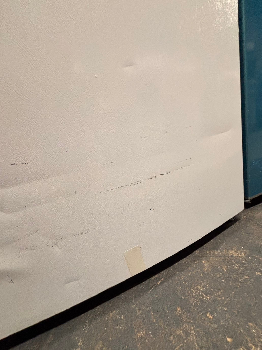 >Open box 📦 New S/d -Frigidaire
30” in. Top Freezer Refrigerator in white color  #RFW55B