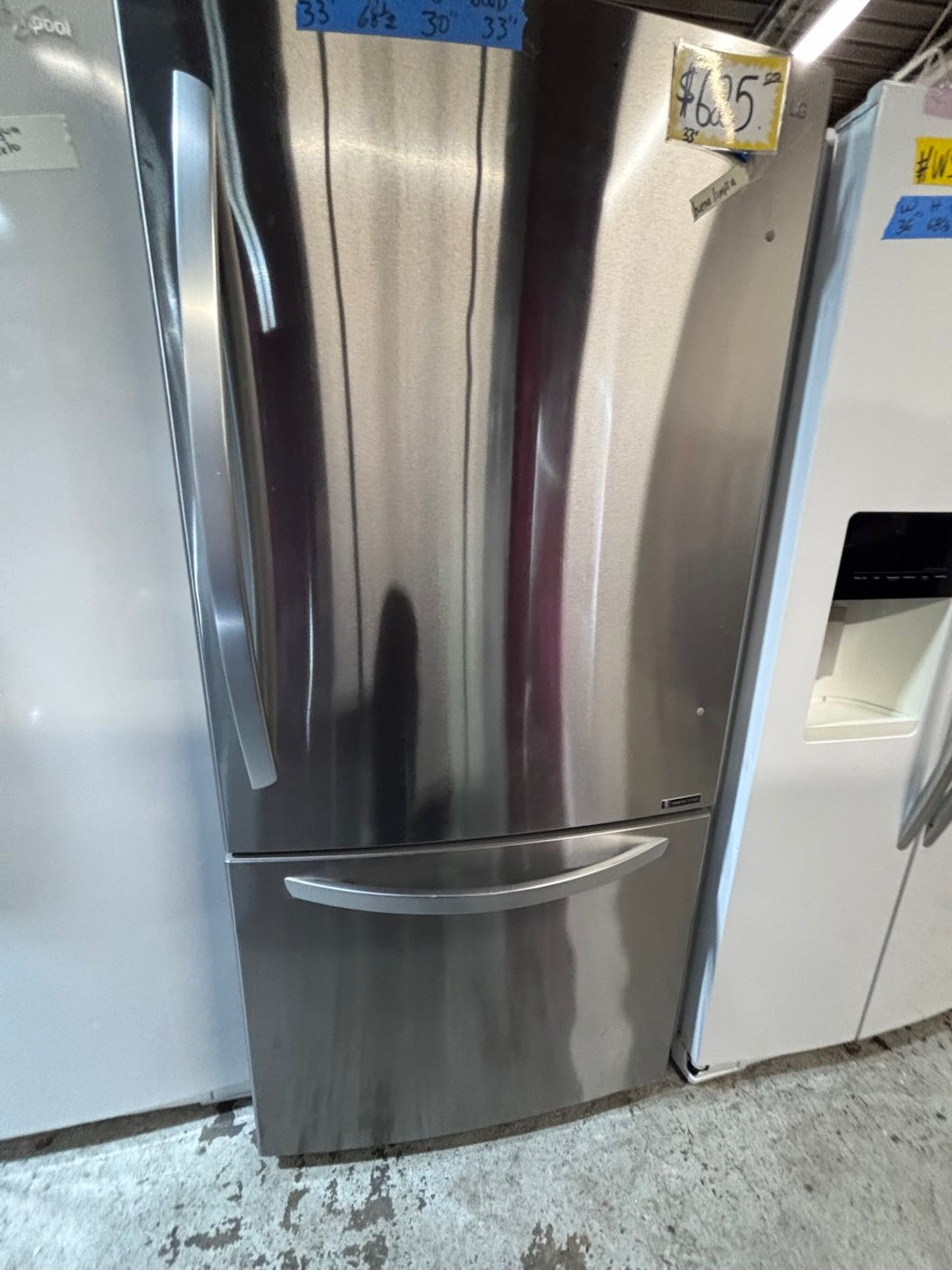 } LG 33” x68 1/2 height x 30”depth bottom freezer fridge   ,stainless steel. used-like new , refurbished #BFLG151B
