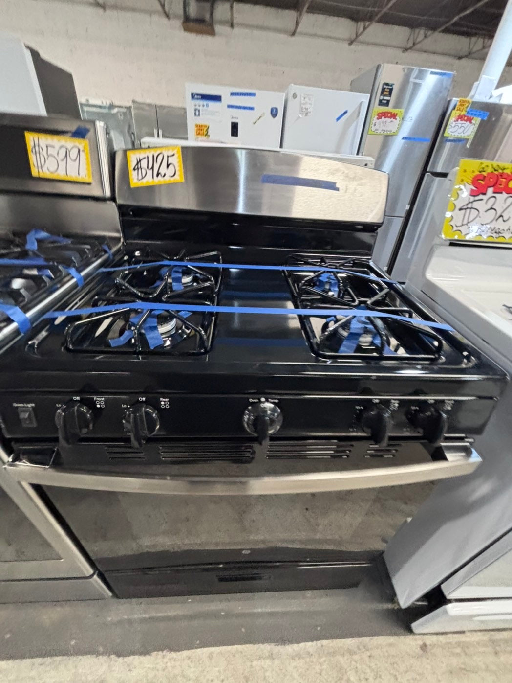 >*GE range 4 burner bake broil Hi/Lo self clean in stainless steel used-great condition ,Refurbished 30” #FLN10SB