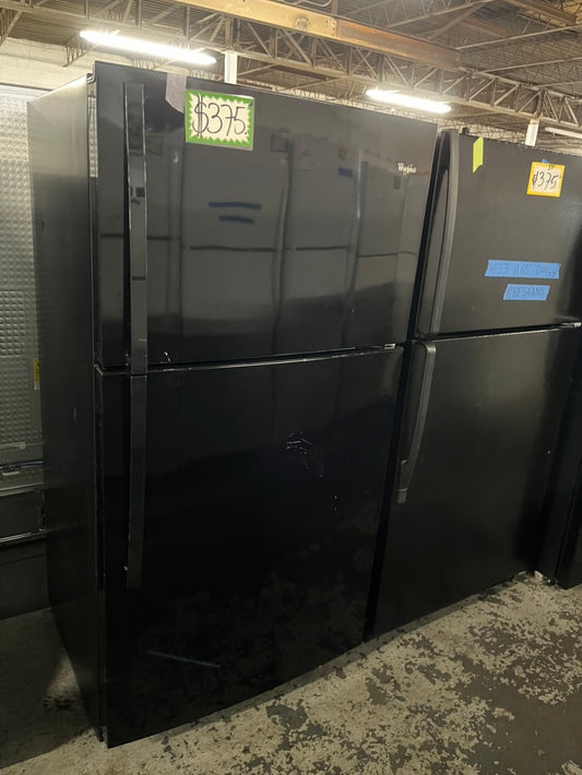 Whirlpool 33” Top freezer fridge  black refurbished #RFWH213B