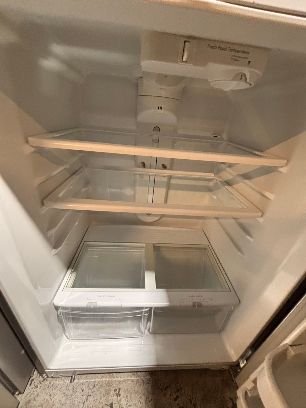 >*kenmore 33” Top freezer fridge   ,stainless steel. used-refurbished #RTKE91B