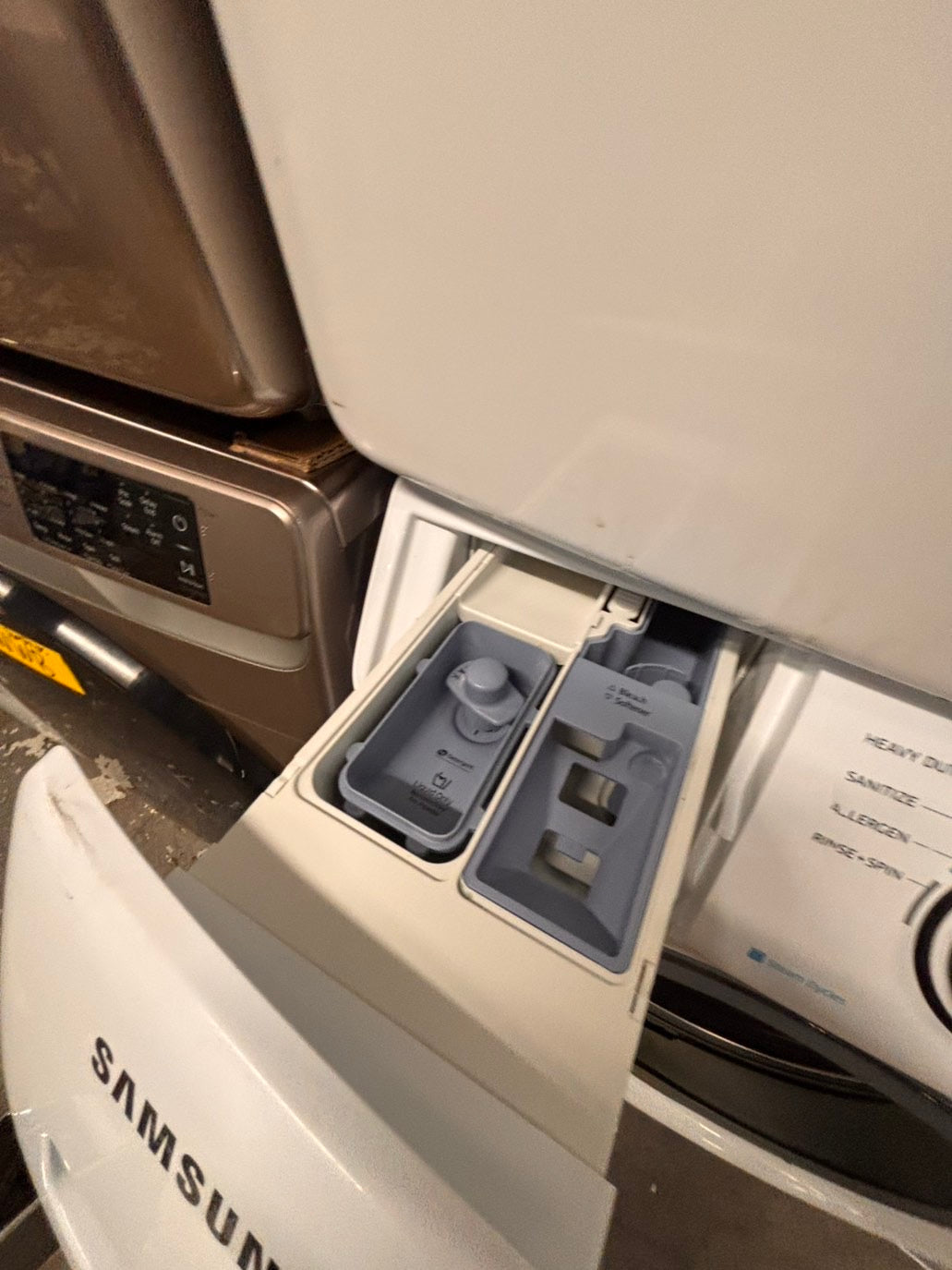 >*Samsung steam washer 4.5 cu ft & dryer 7.5 cu ft set electric steam 220v front load stackable or side by side - sensor dry white color   #WD718SET