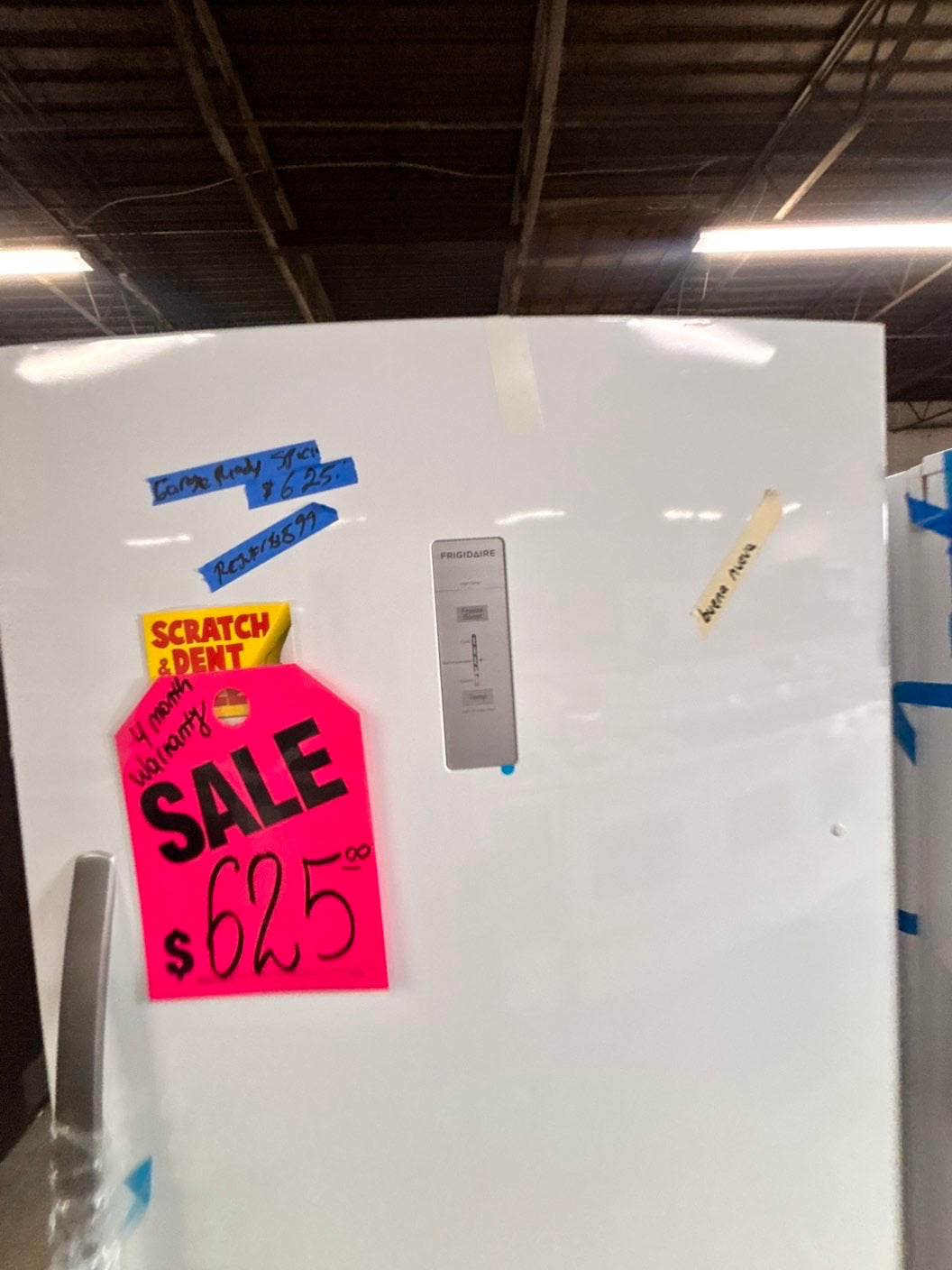 Open box 📦 scratch & dent 33’”in. 20 cu. ft. Garage Ready Freezer in White with Temperature Alarm and Auto-Close Door, ENERGY STAR #FZR43SBB
