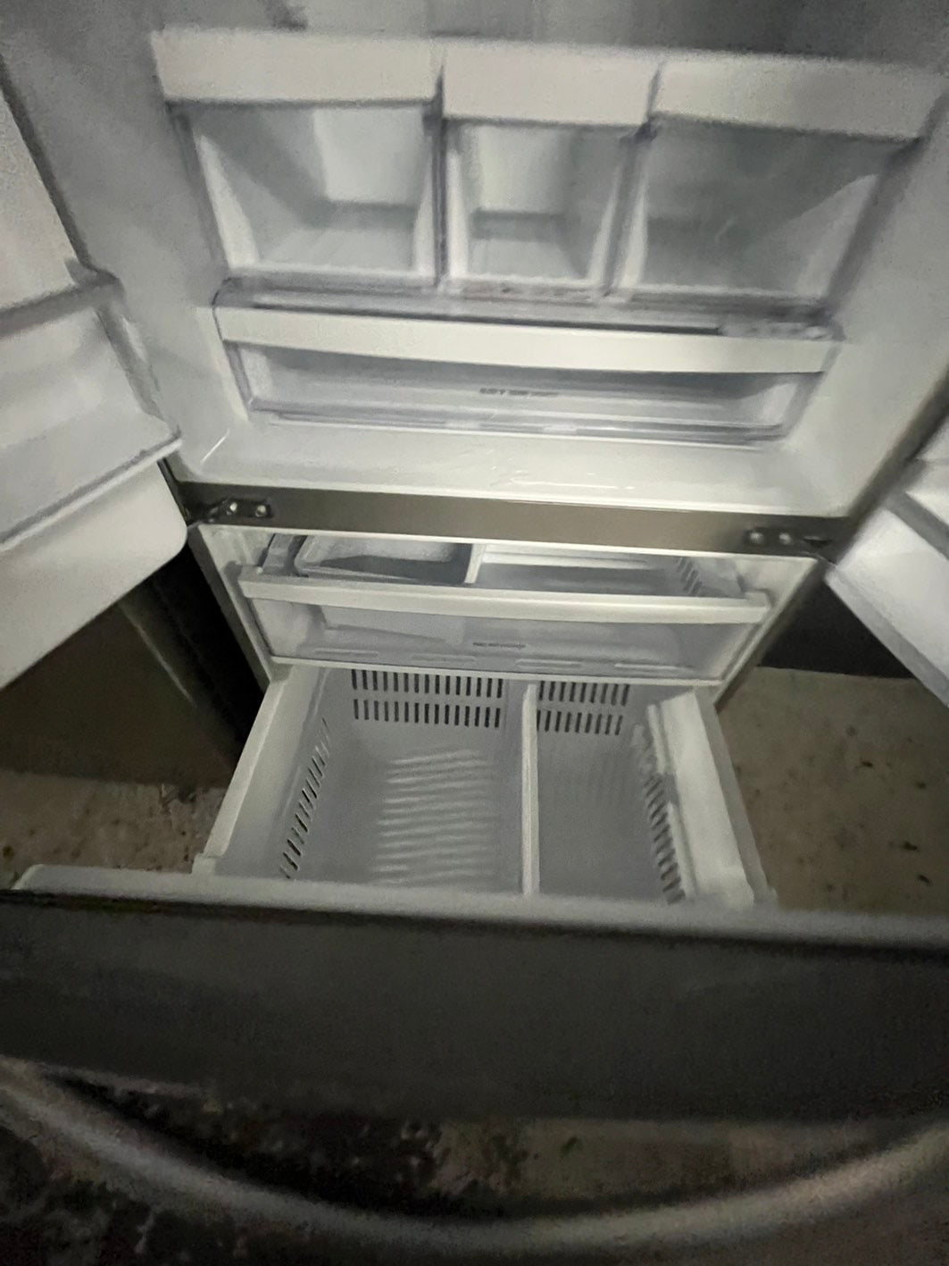 🎁🎄Holiday Sale‼️Lg 33” french doors refrigerator stainless steel w/ice & water dispenser inside  used refurbished #KNM27BB