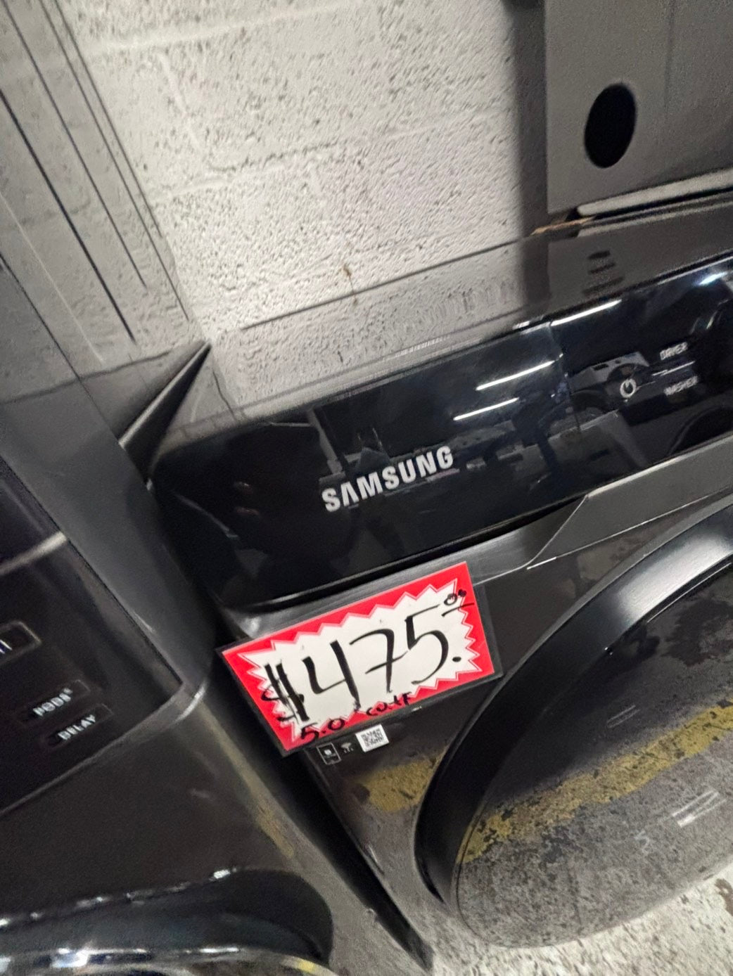 >>Samsung dark gray  washer 5.CU.ft. Large capacity, in great condition 27” stackable or side by side  used-refurbished  #SGW1DR4B