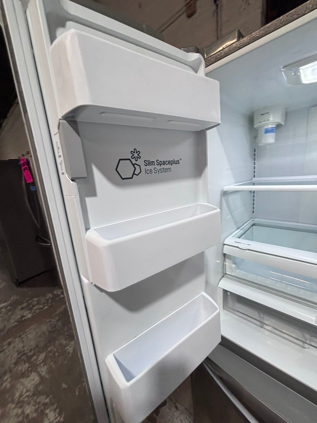 >* special 🔥used-Refurbished LG 36”w x69h x 29 depth refrigerator stainless steel w/ice & water dispenser 36 “ #LGDF74B