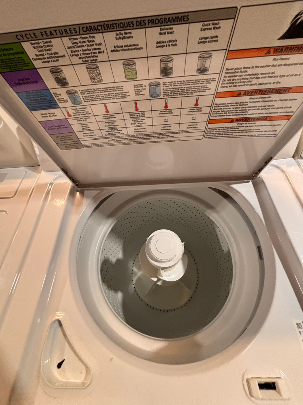 >*Roper Top load washing machine w agitator 27" in good condition,used like new -Refurbished #WTPR3B