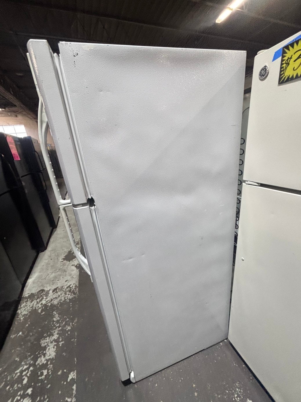 >>Kenmore 30”18cu.ft -top freezer refrigerator white  color              -used refurbished 30” #F3KXW6B