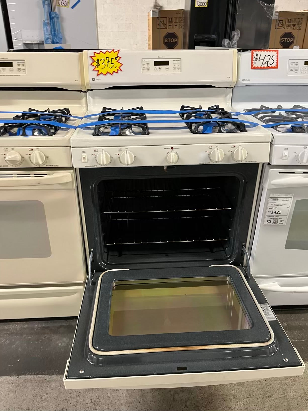 GE spectra gas range 4 burner bake broil hi/lo self clean in white 1130" Refurbished #ER270JB