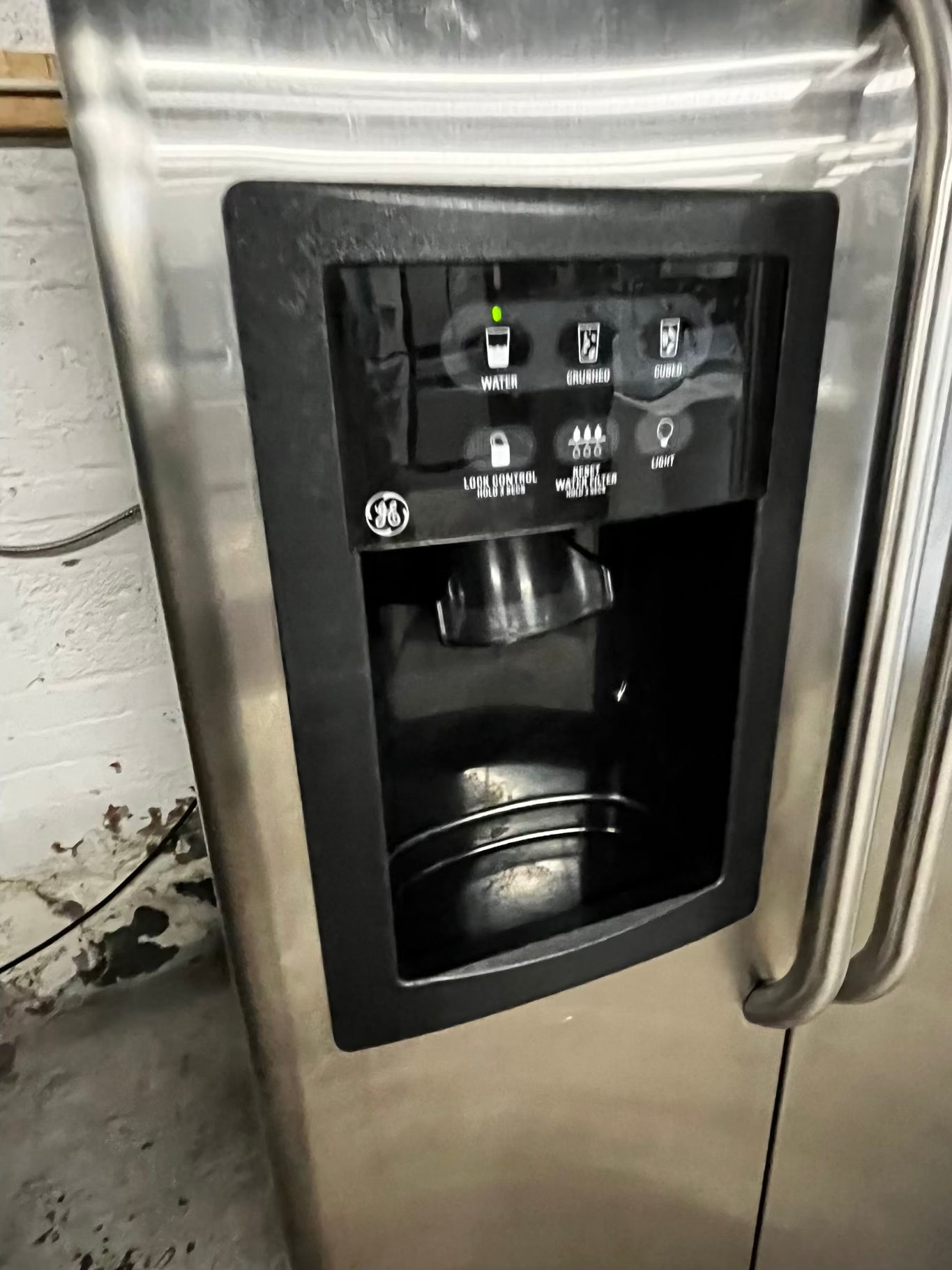 * 🎉 Black Friday ⚡️ GE side by side Refrigerator stainless steel w/ice water dispenser 33” #RF79334B